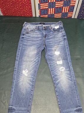 **Just USA Women's Slim Straight Distressed Blue Jeans**